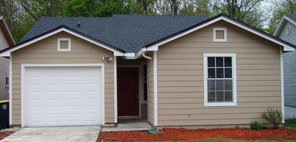 278 Aquarius Cir W, Jacksonville, FL 32216 - photo 1