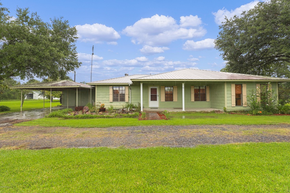 1102 Gecko Rd BB-1