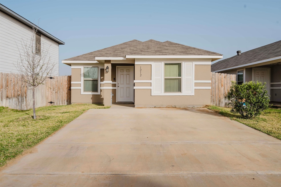 For Rent $1,750/month