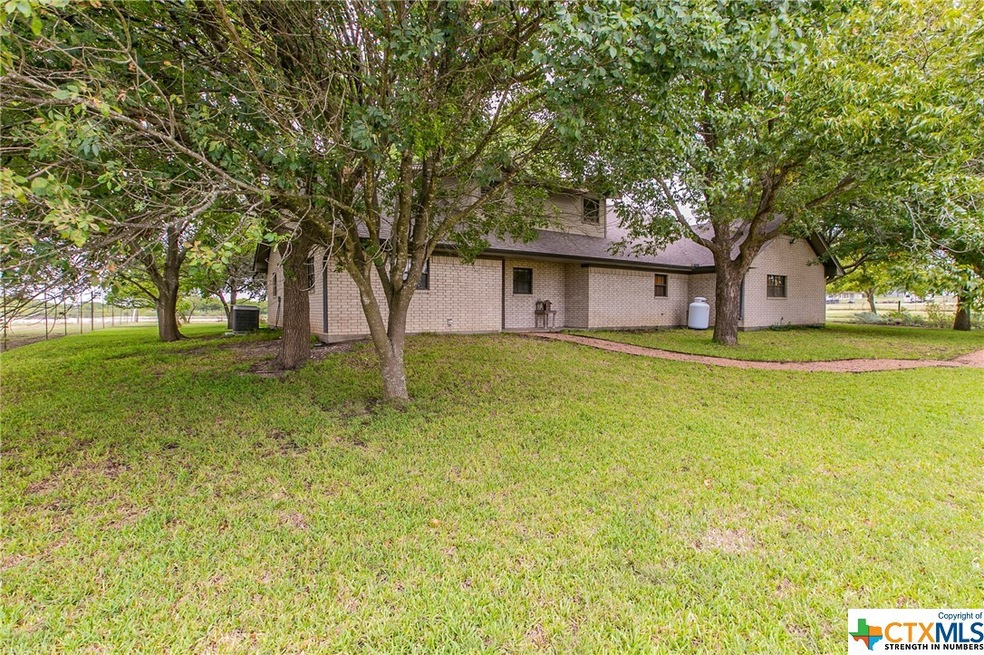 4802 Cedar Creek Rd, Temple, TX 76504 - photo 1