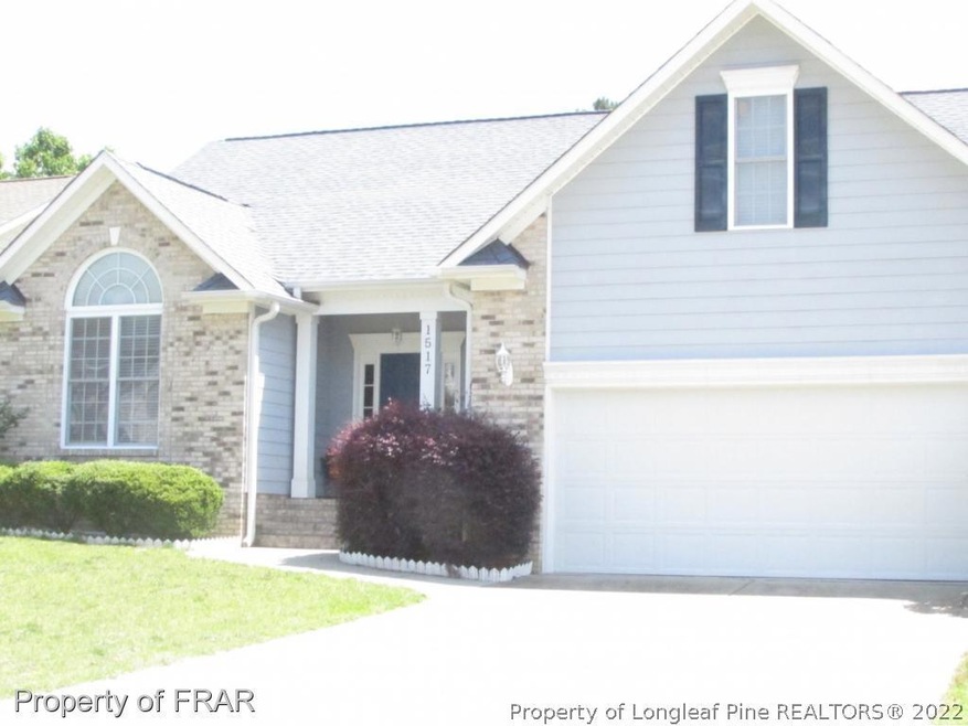 1517 Stonewood Dr, Fayetteville, NC 28306 - photo 1