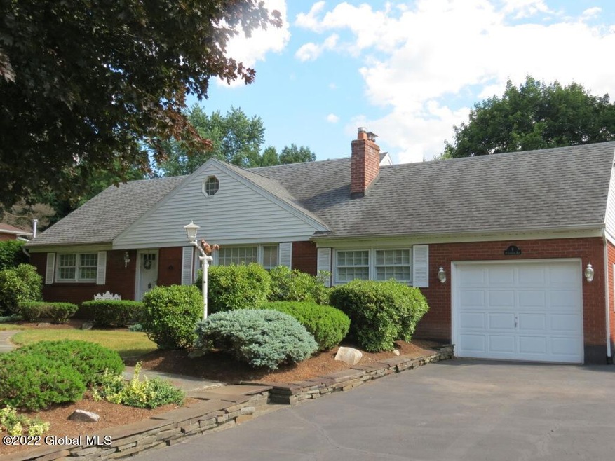 9 S Colonial Heights, Troy, NY 12180 - photo 1