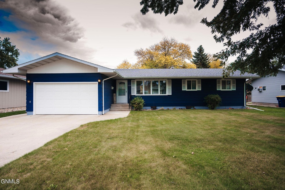 realestate5avene-36