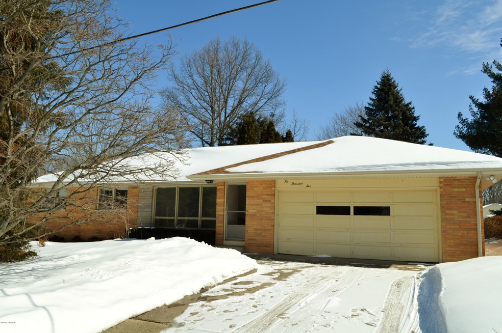 10005 Mozart St, Portage, MI 49024 - photo 1