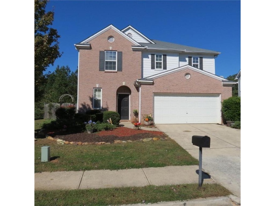 BEAUTIFUL THREE BEDROOM HOME IN LITHIA SPRINGS