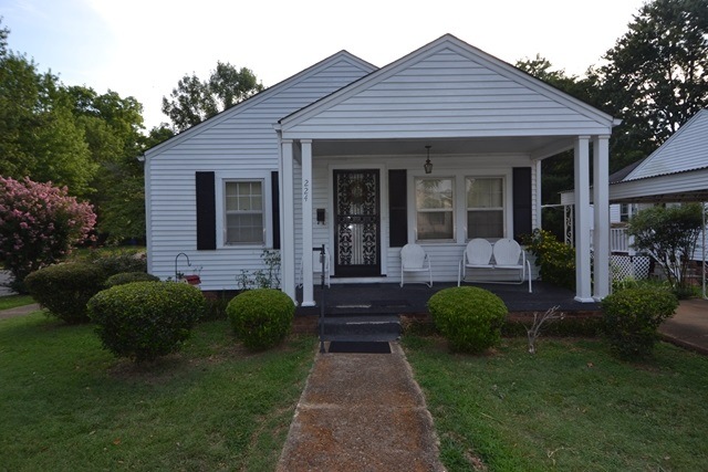 224 N Chestnut St, Florence, AL 35630 - photo 1