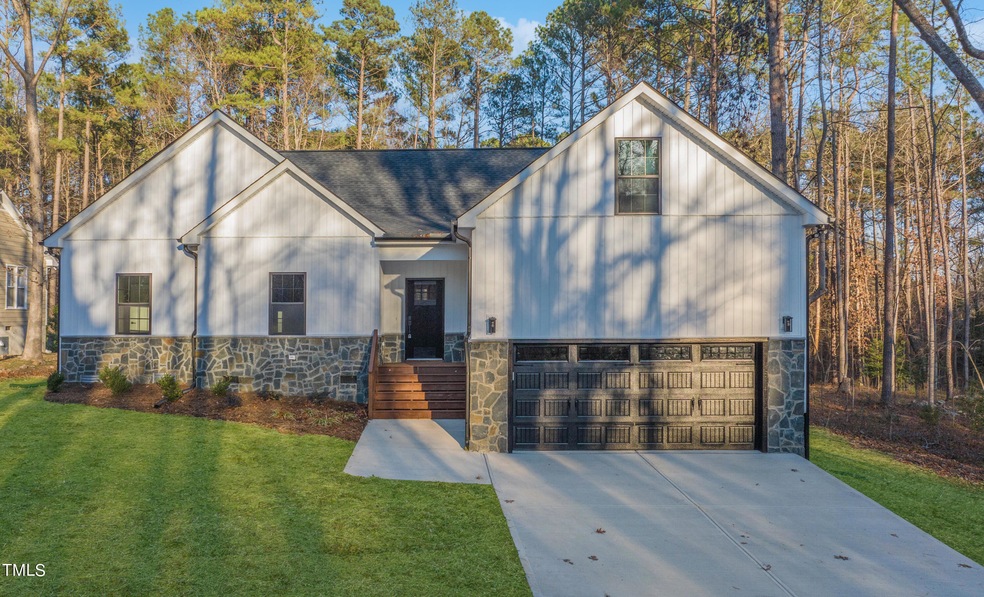 108 Acoma Dr, Cypress Creek, NC 27549 - photo 1