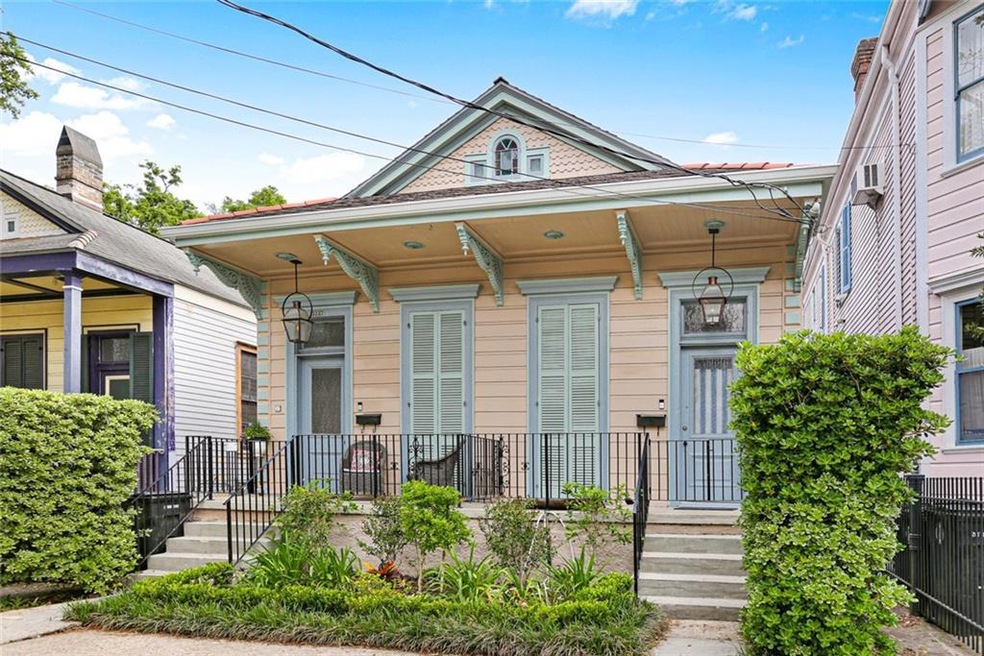 Historic Esplanade Ridge Creole Cottage