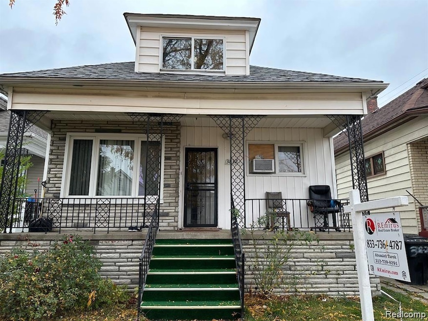 3832 Carpenter St, HamtraMcK, MI 48212 - photo 1