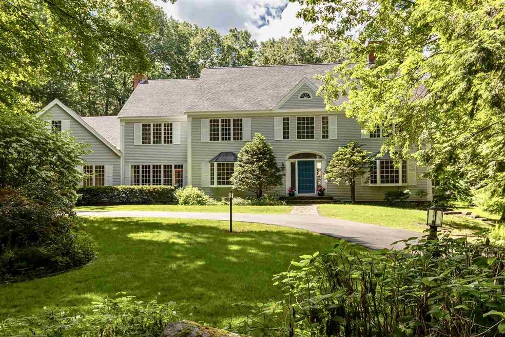 9 Evergreen Way, Stratham, NH 03885 - photo 1