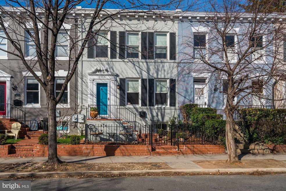 3505 T St NW, Washington, DC 20007 - photo 1