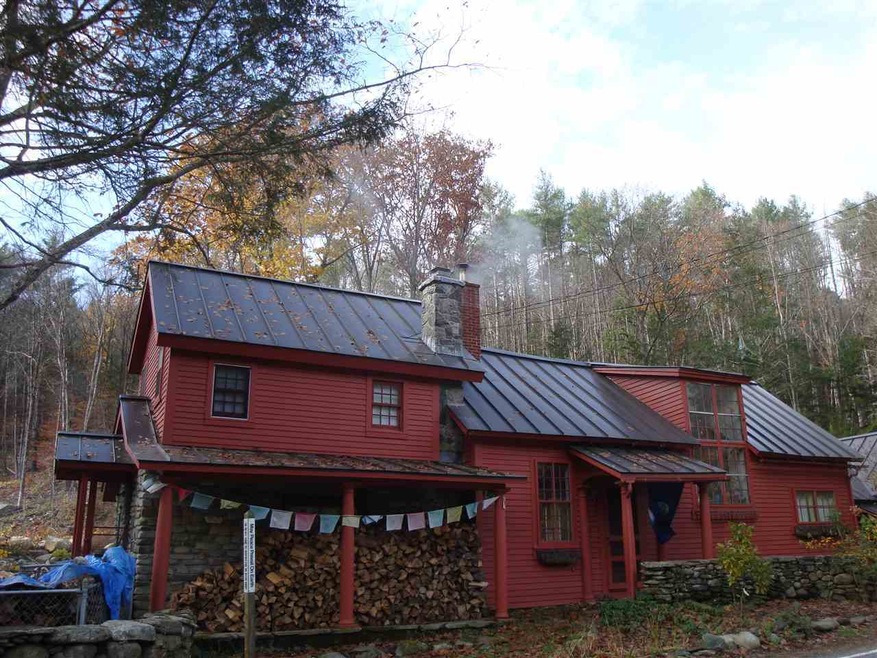 39 S Wardsboro Rd, Newfane, VT 05345 - photo 1