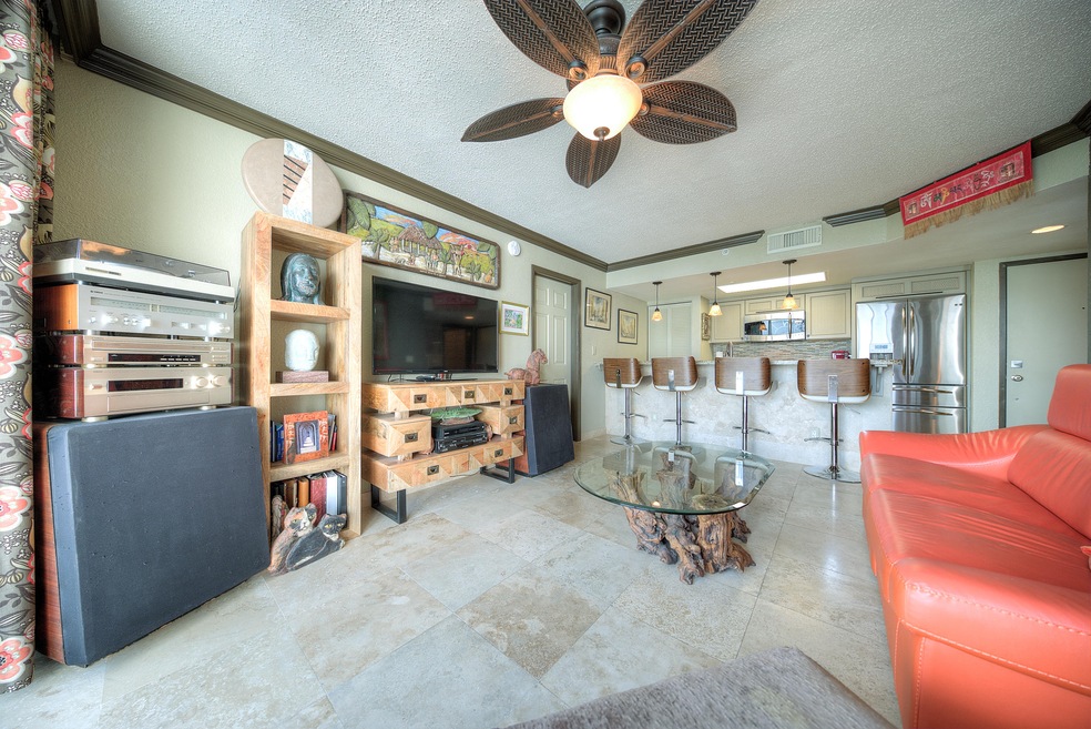 (1) 3655 Seaside Dr 428-47