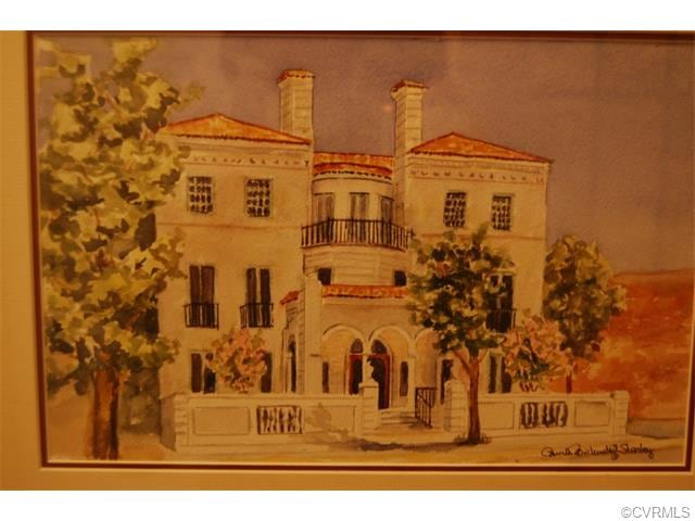 Rixey Court is located on historic Monument Avenue