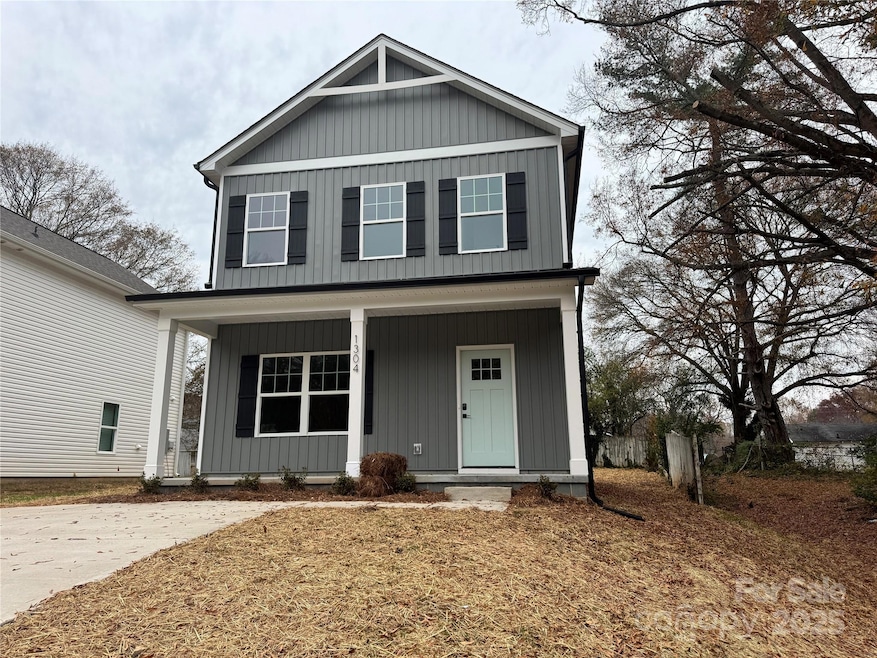 1304 Jay Ave, Gastonia, NC 28052 - photo 1