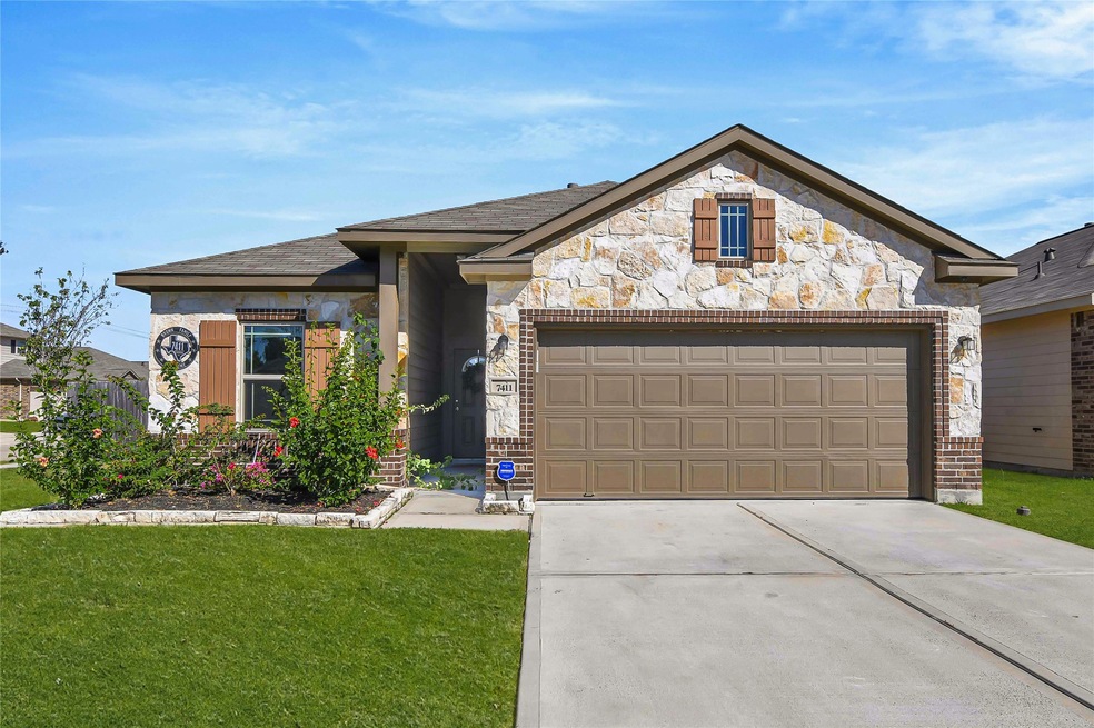 7411 Wheatley Gardens Dr, Houston, TX 77016 - photo 1