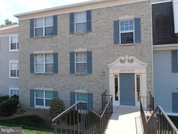 12223 Stevenson Ct unit 1, Woodbridge, VA 22192 - photo 1