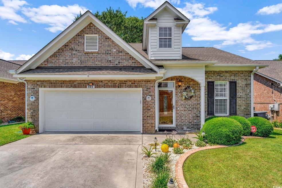 305 Palm Ln, Myrtle Beach, SC 29577 - photo 1