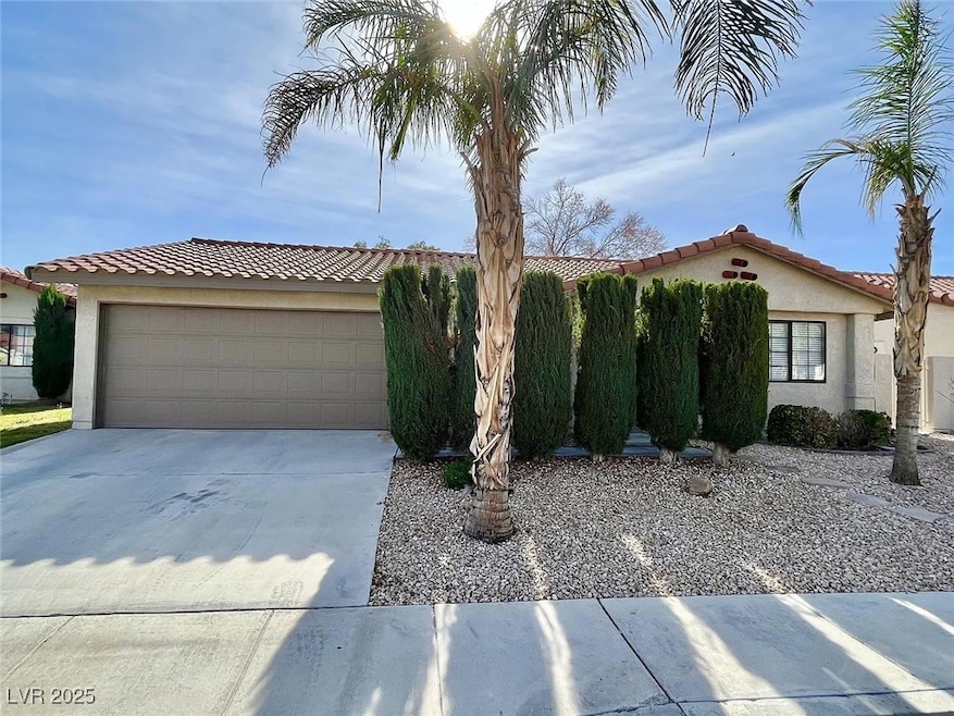 1705 Joshua Tree Ct, Las Vegas, NV 89108 - photo 1