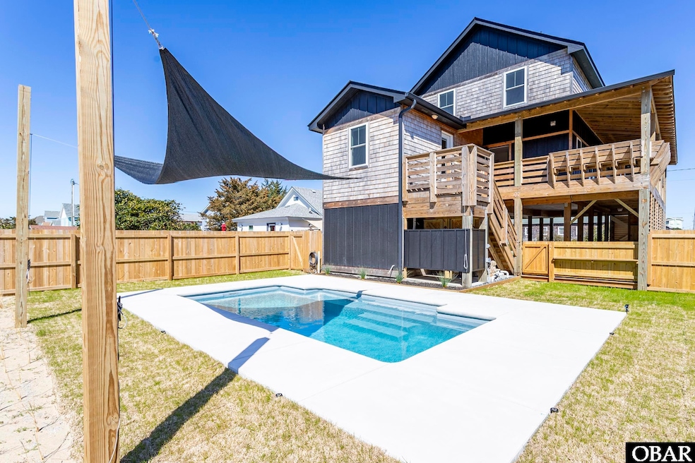 Sold $1,092,000 • Co-Listing Agent