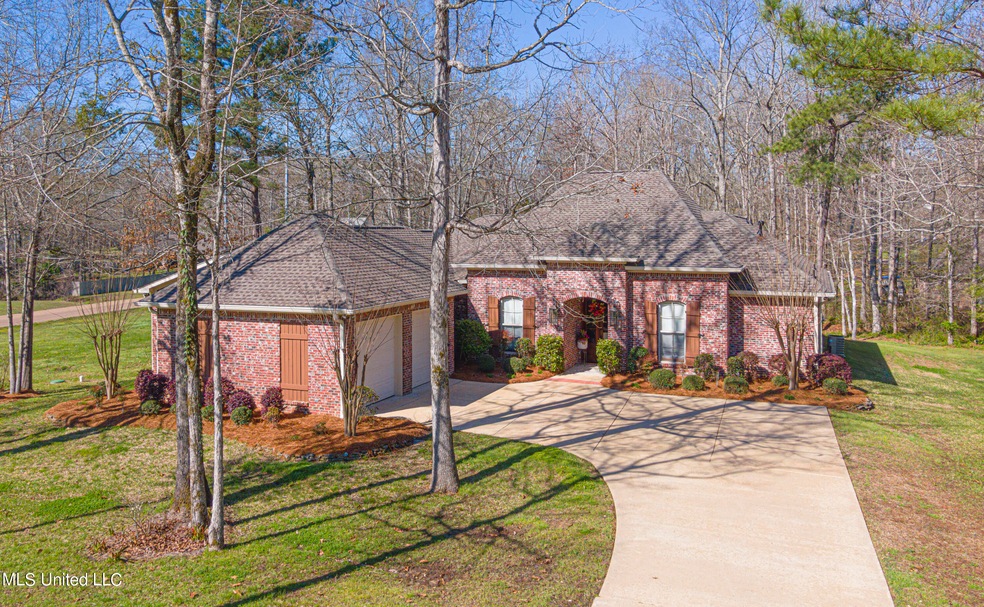 498 Creekstone Dr