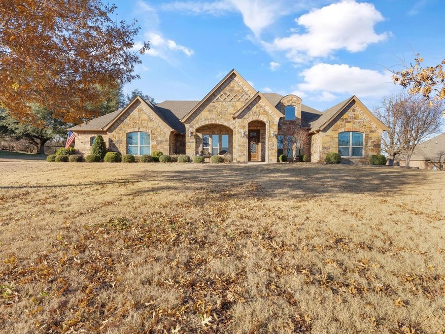 106 Meadow Arbor Dr, Weatherford, TX 76085 - photo 1