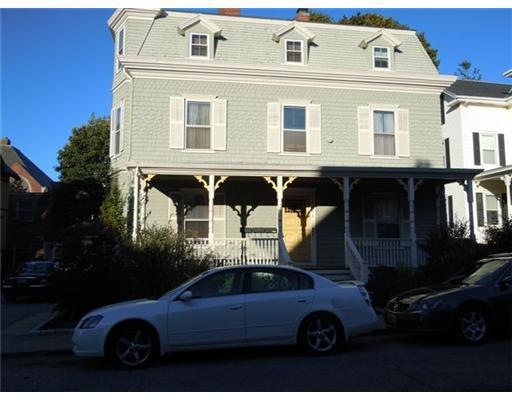 8 Everett St unit 2, Newport, RI 02840 - photo 1