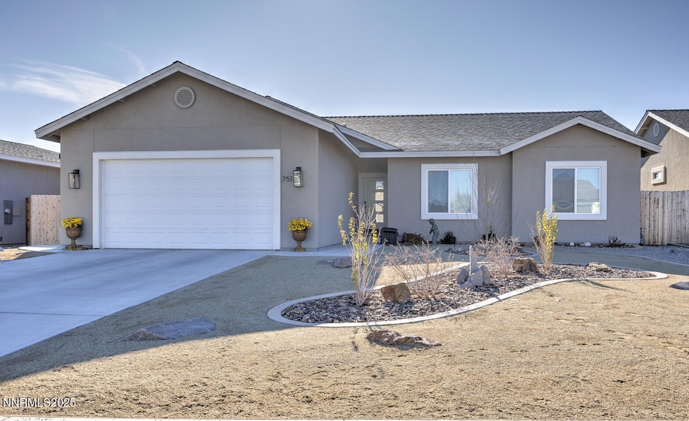 751 Colorado Ln, Fallon, NV 89406 - photo 1