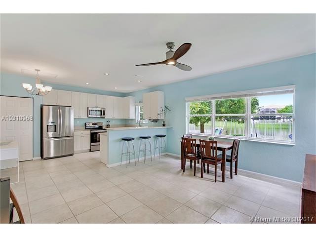 Dining/Kitchen