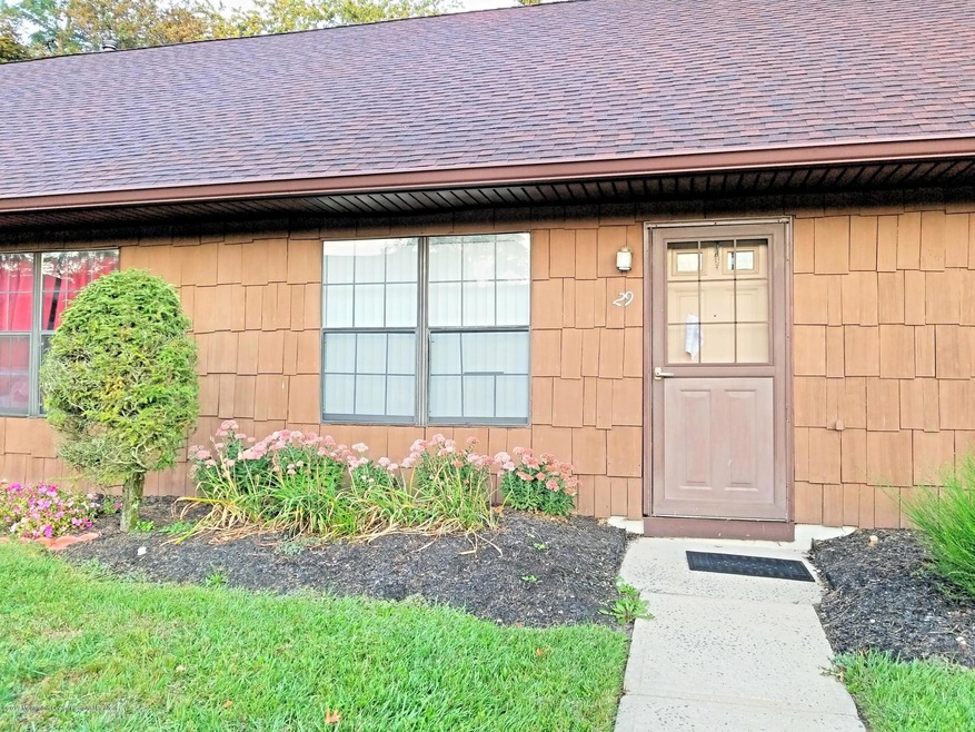 29 Quail Run Dr