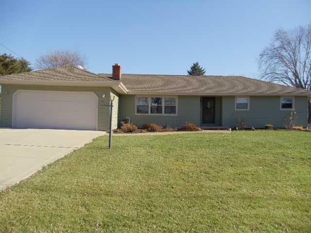 69 Allison Dr, Heath, OH 43056 - photo 1