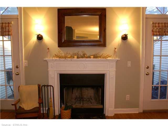 Living Room. Fireplace