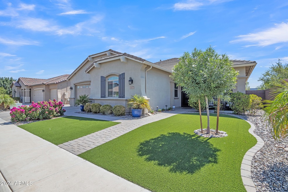 41877 N Zahne Ct, San Tan Valley, AZ 85140 - photo 1