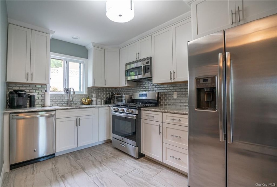 27 Oriole Ln, Croton On Hudson, NY 10520 - photo 1