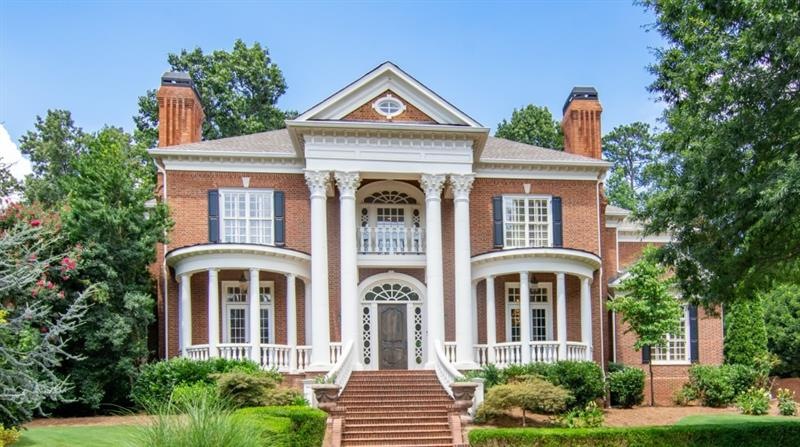 Welcome to 3100 W Addison Drive