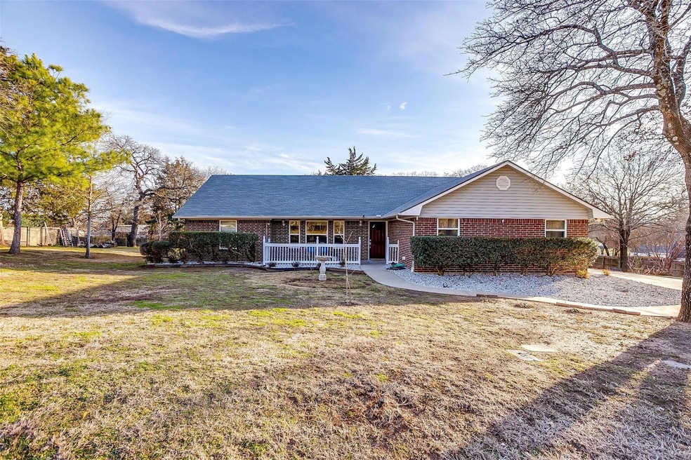 Welcome to 1505 Apache Ct. on a quiet culdesac in Caddo Peak