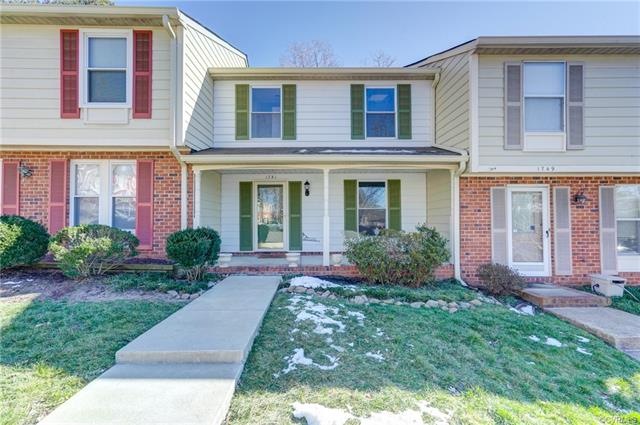 Maintenance free townhouse in the West End