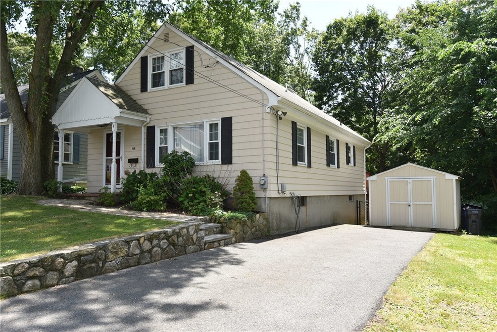 124 Myrtle Ave, Cranston, RI 02910 - photo 1