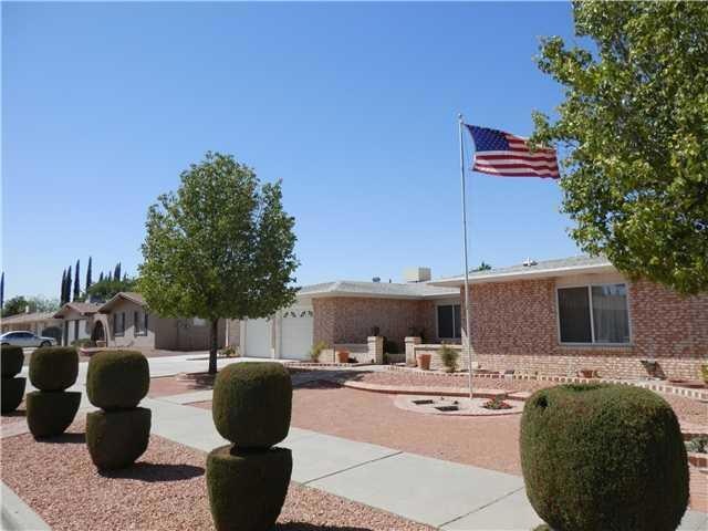 10417 Byway Dr, El Paso, TX 79935 - photo 1