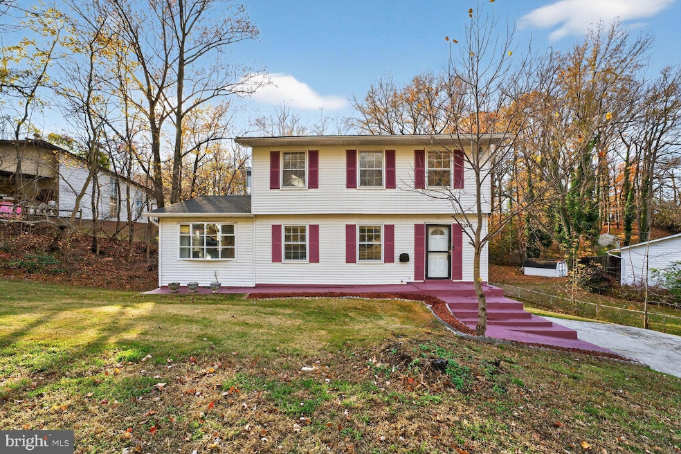 2319 Woodberry Dr, Bryans Road, MD 20616 - photo 1