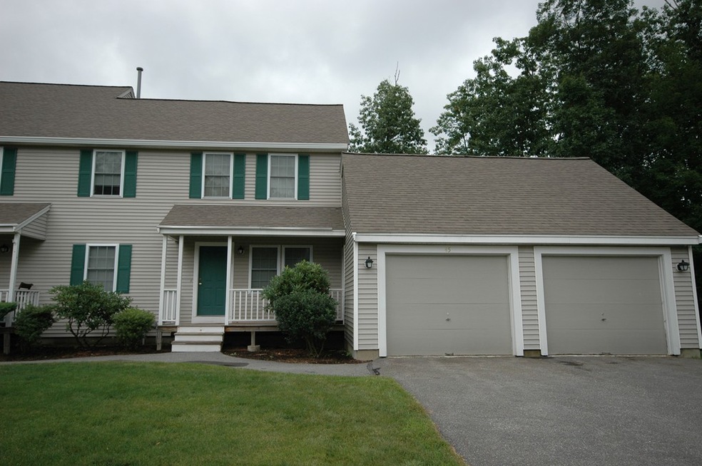 16 Carriage Ln unit 16, Shirley, MA 01464 - photo 1