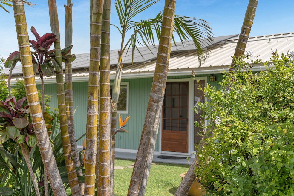Under Contract $925,000