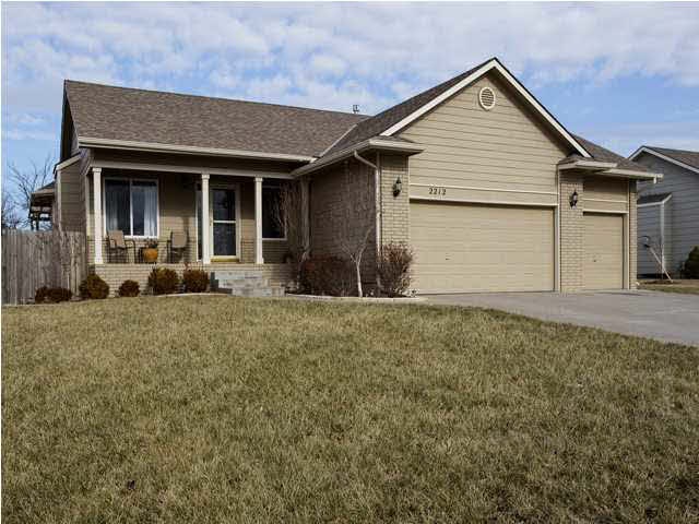 2212 Glen Hills, Derby