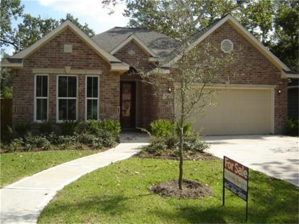 9406 Heatherside St, Houston, TX 77016 - photo 1