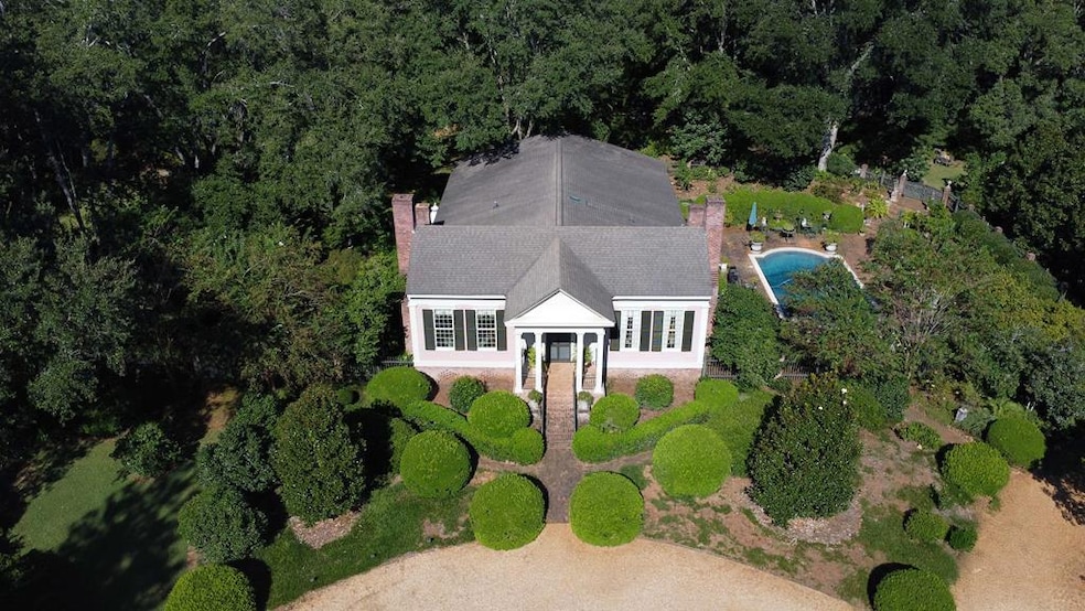 111 Byron Plantation Rd, Albany, GA 31721 - photo 1