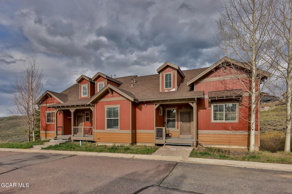 Sold $880,650