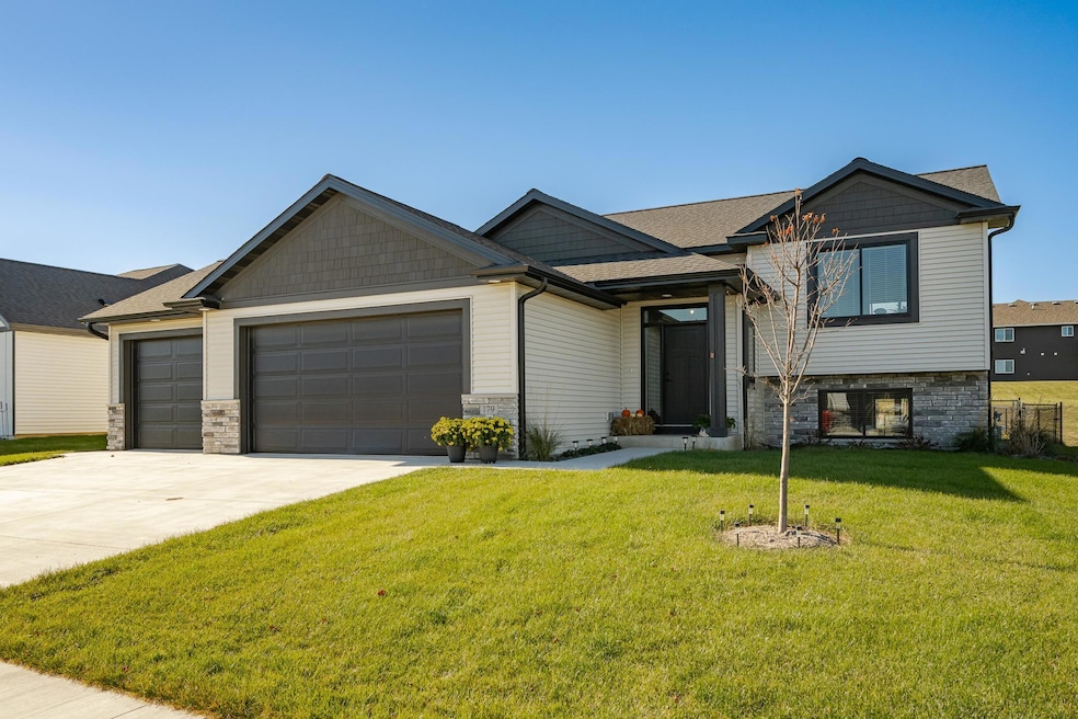 179 Stonelake Dr SE, Rochester, MN 55904 - photo 1