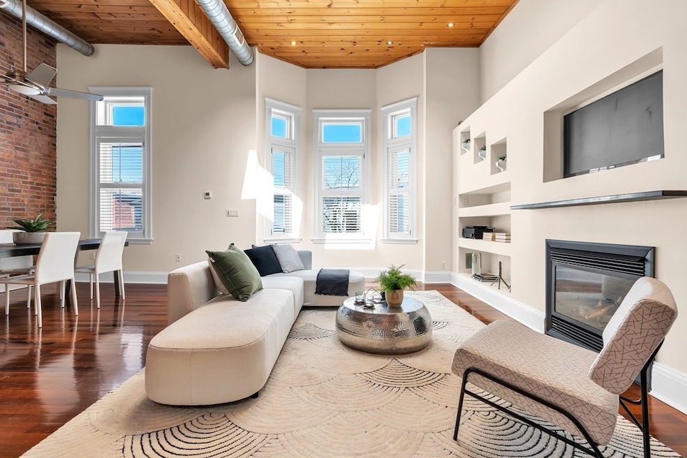 723 E 5th St unit 2, Boston, MA 02127 - photo 1