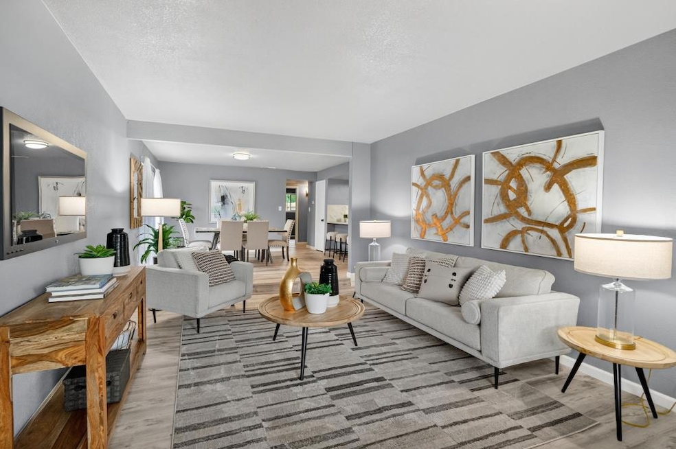 6120 Westview Way, Sacramento, CA 95831 - photo 1