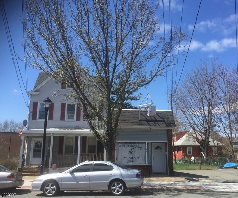 596 Mcbride Ave, Woodland Park, NJ 07424 - photo 1